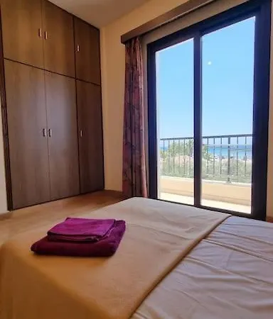 Seaview 2br Retreat By The Ocean شقة لارنكا