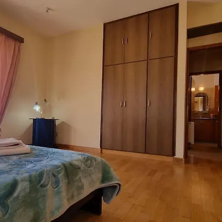 Seaview 2br Retreat By The Ocean Apartment Larnaca